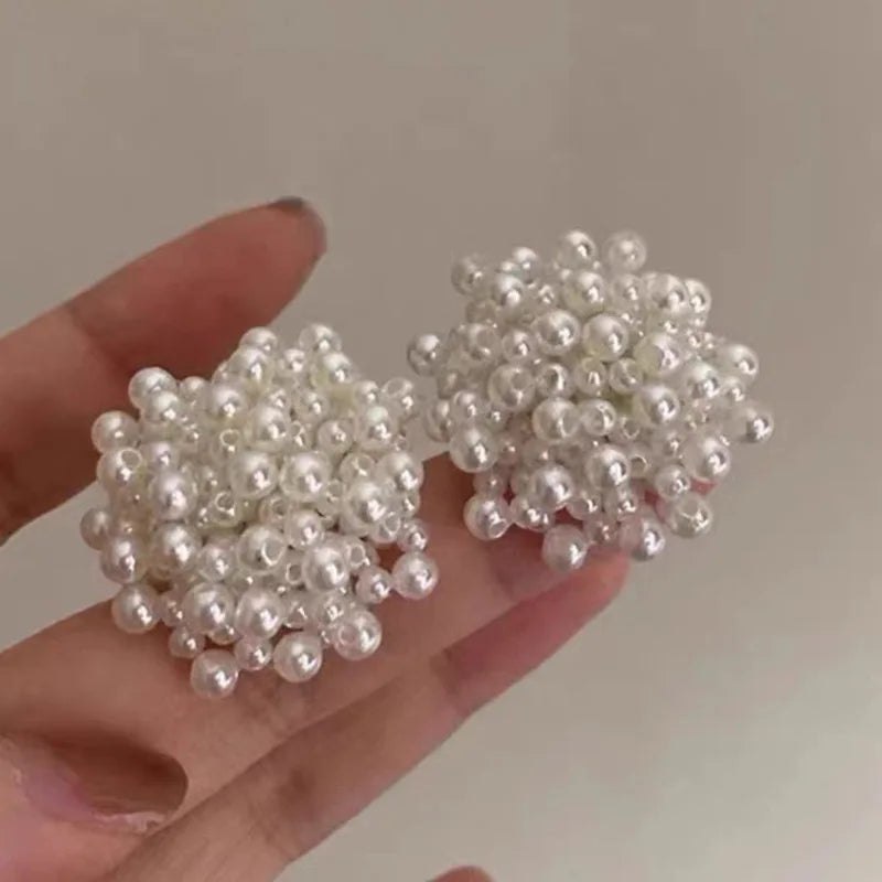 Novira '  Elise Pearl Stud