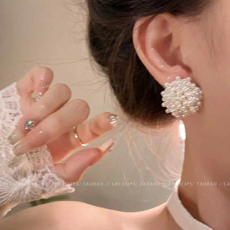 Novira '  Elise Pearl Stud